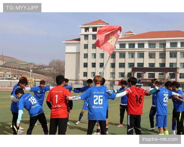 K联赛球场迎来激情四溢氛围，球迷热情点燃新赛季表现稳健