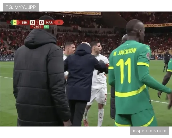 非洲杯焦点聚焦:争议判罚引发热议,裁判决策影响比赛走势 非洲杯焦点聚焦:争议判罚引发热议,裁判决策影响比赛走势