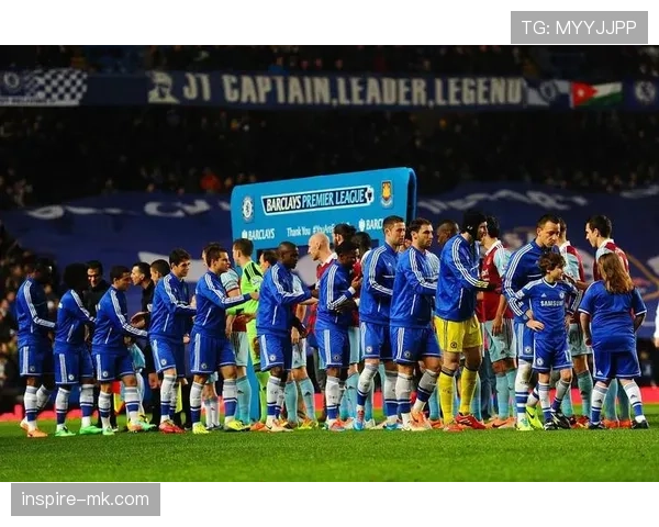 切尔西关键战表现不稳问题，持续影响球队争冠形势与竞争格局